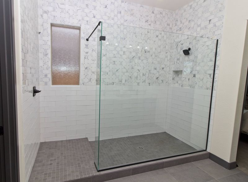 Open Concept Shower with Niche